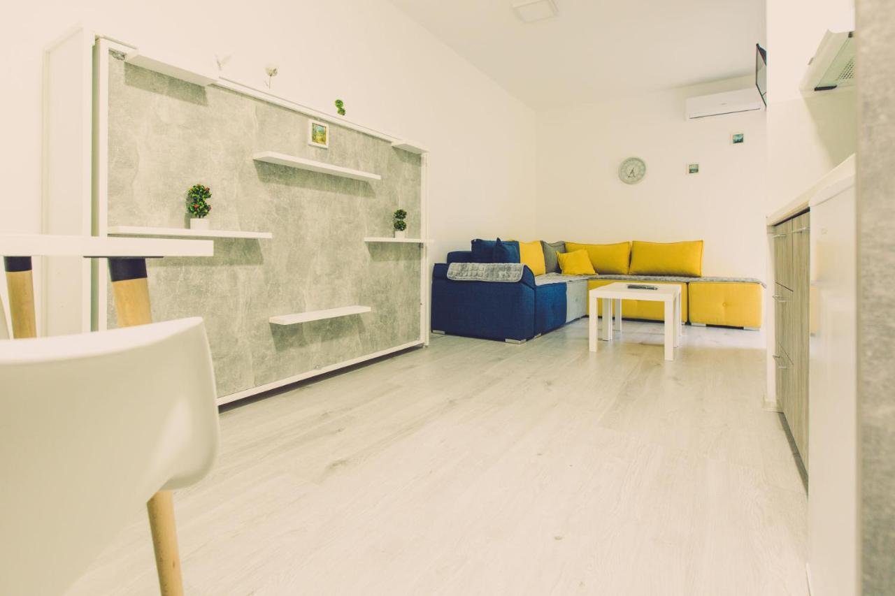 Hristovi Apartments سكوبجي المظهر الخارجي الصورة